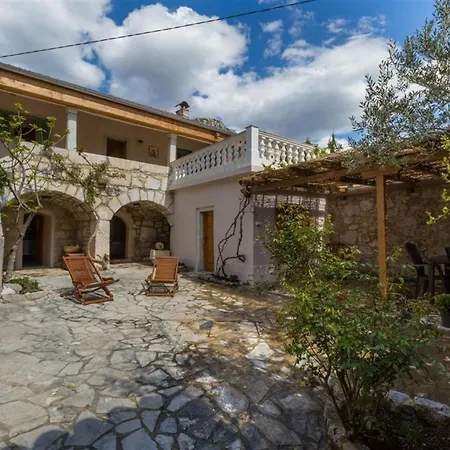 Ferienhaus Fuer 8 Personen Ca 80 Qm In Grizane, Kvarner Bucht Crikvenica Und Umgebung 度假居 *